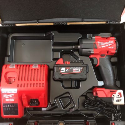 Máy siết bu lông Milwaukee M18 FMTIW2F12(2962) 